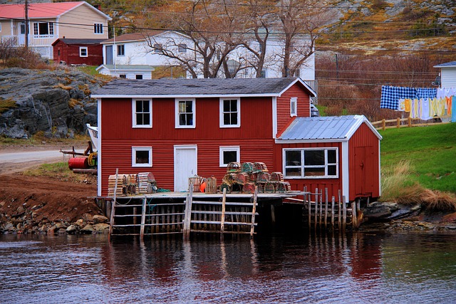 Free House Outdoors photo and picture
