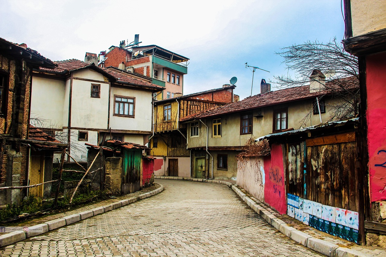 House - free online jigsaw puzzle photo