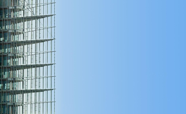 Cer, Arhitectura, Proiecta, Clădire