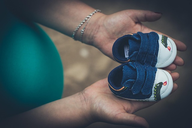 Free Pregnant Kid photo and picture