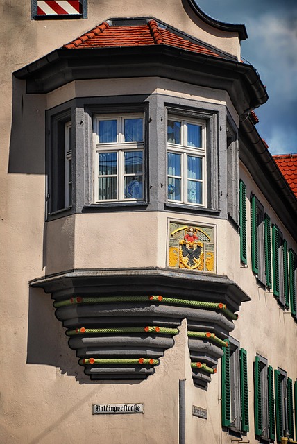 bay window, historic center, architecture, house, building, old