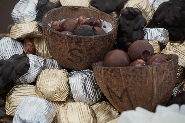Free Traditional Chocolate Wedding photo and picture