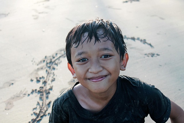 Free Boy Beach photo and picture