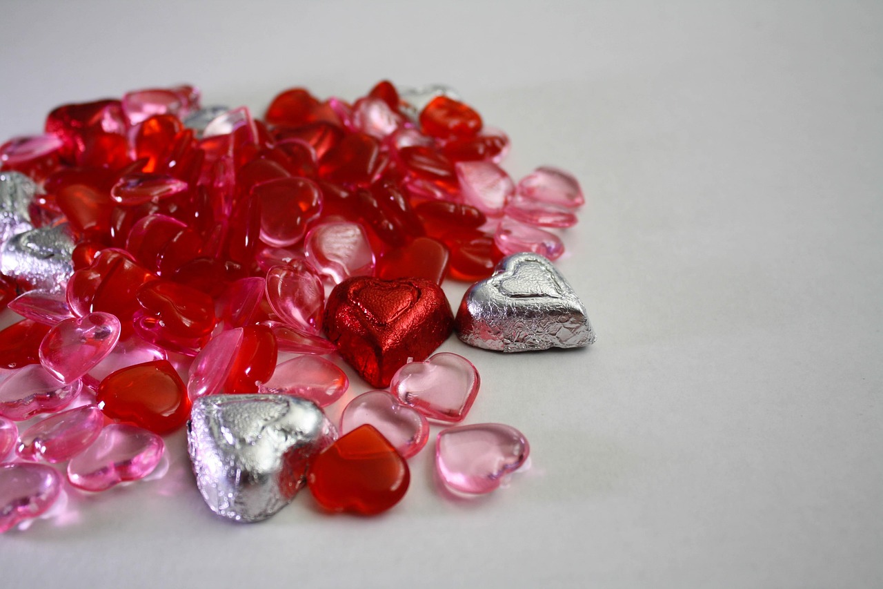 Red - free online jigsaw puzzle photo