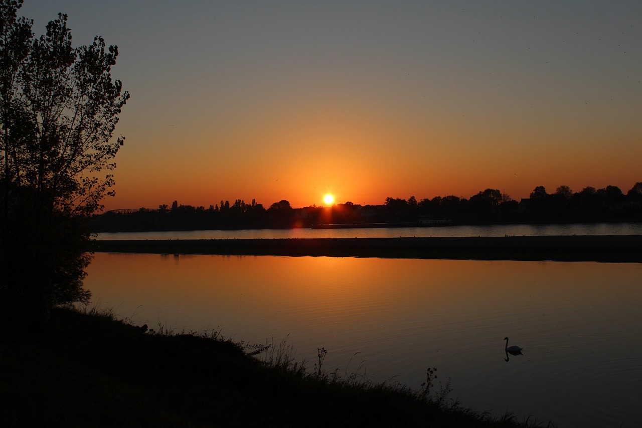 Small Sunst Picture Sunset Dawn Waters - Free photo on Pixabay - Pixabay