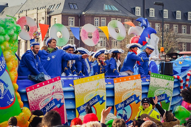 people, carnival, fixed, mask, costume, music, coloured, disguise, rose monday, rose monday train, multicoloured, colorful, to celebrate, fun, event, regional customs, dressed up, fool time, decorated, masquerade, dress, annually, dusseldorf, wig