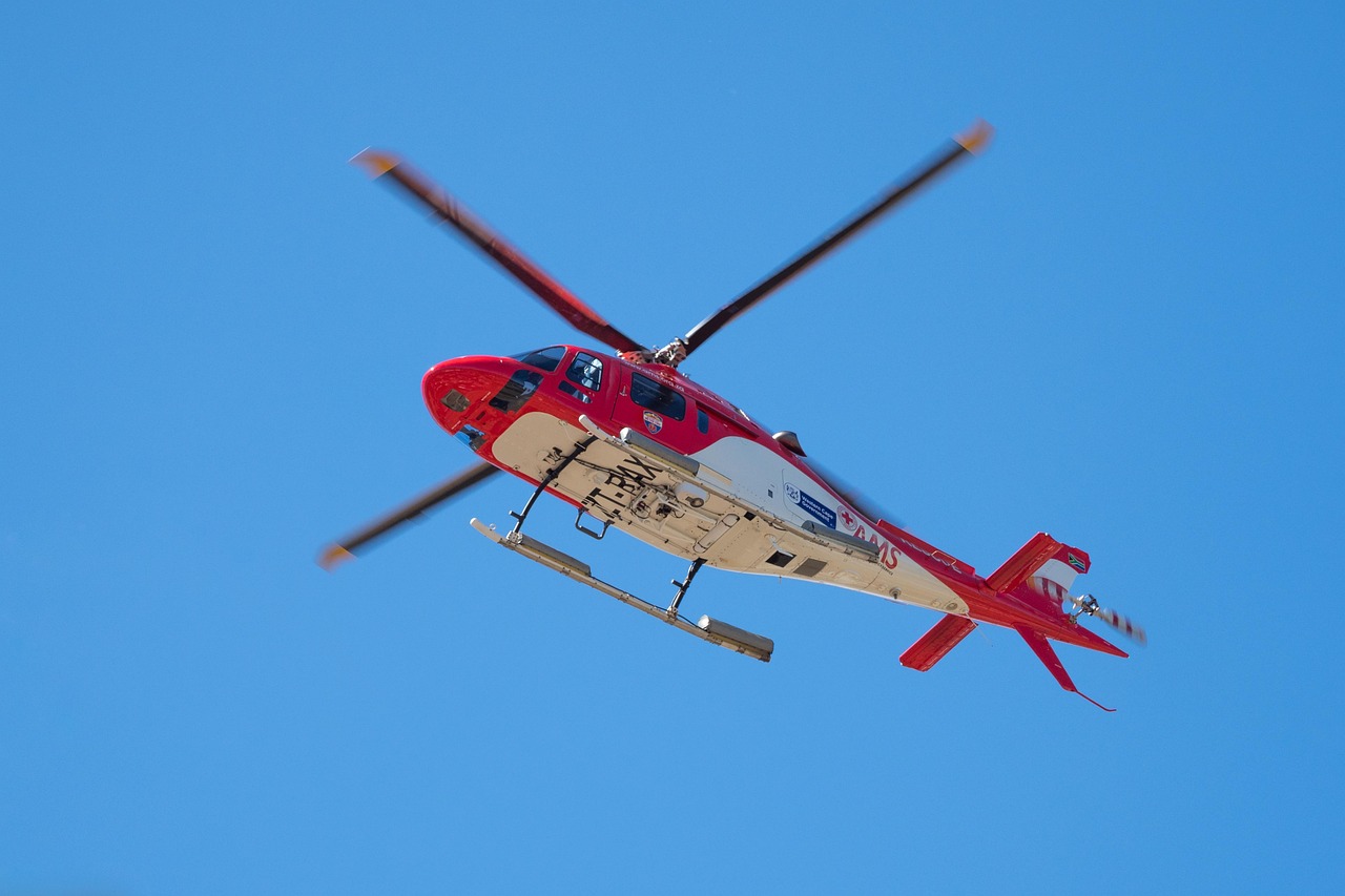Rescue Helicopter - free online jigsaw puzzle photo