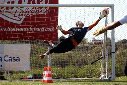 100-kostnadsfria-bilder-med-fotboll-m-lvakt-och-m-lvakt-pixabay