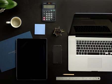 Siisti Työpöytä, Macbook, Ipad, Iphone
