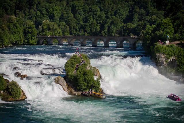 Free Waters Flow photo and picture