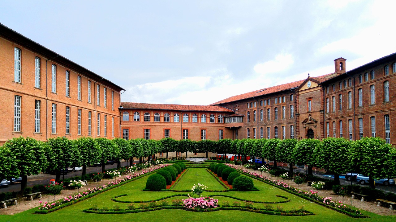 Download free HD stock image of Architecture Nature Free Architecture Nature photo and picture
