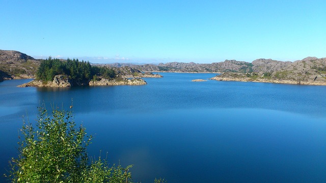 Free Waters Nature photo and picture