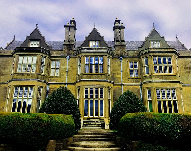 Free Architecture House photo and picture