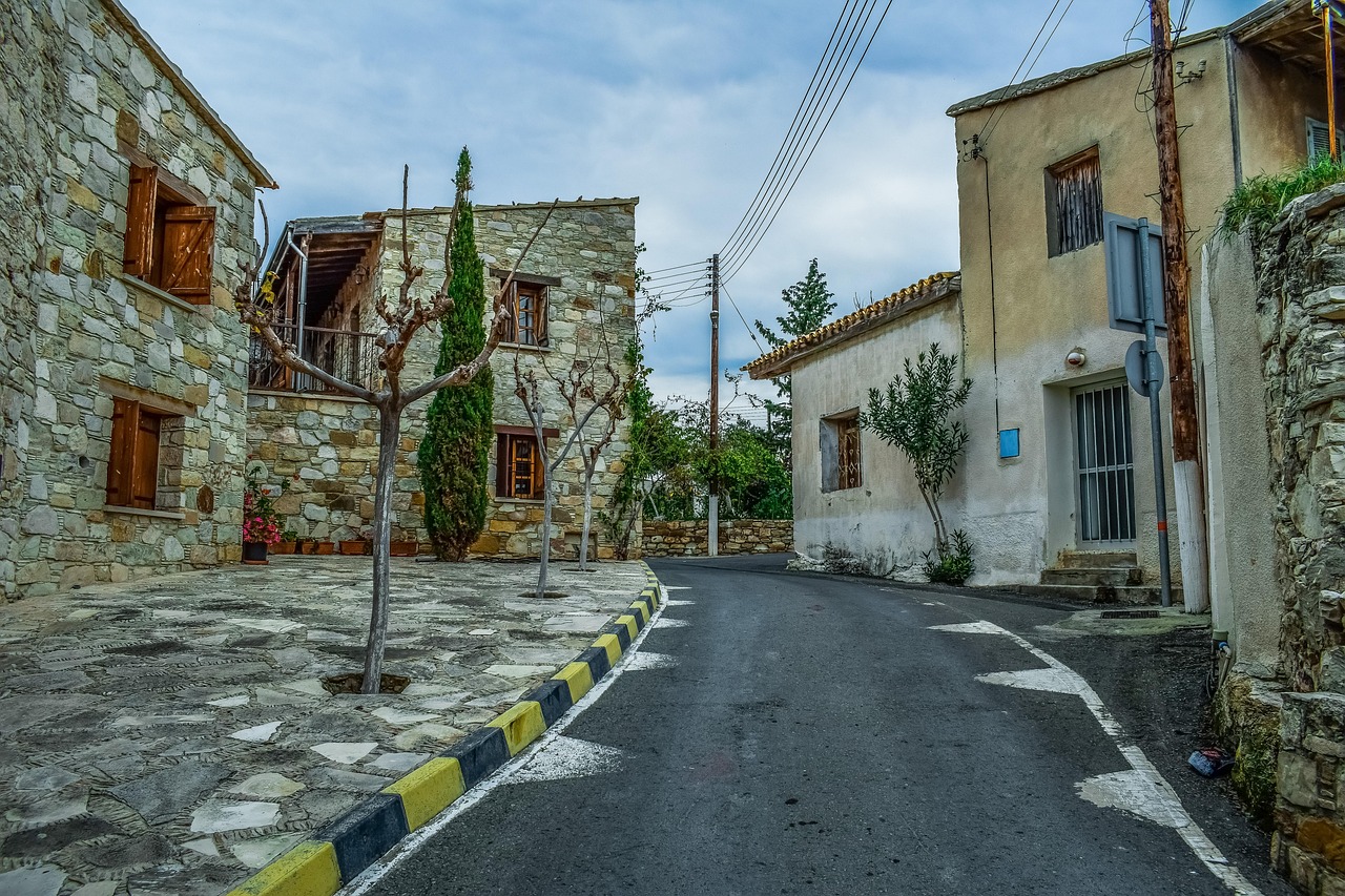 Street - free online jigsaw puzzle photo