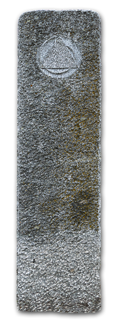 Granitsøjle, Stele, Natursten, Stenblok