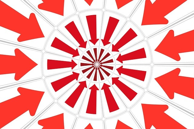 Download free HD stock image of Arrows Inside Free arrows inside pressure illustration