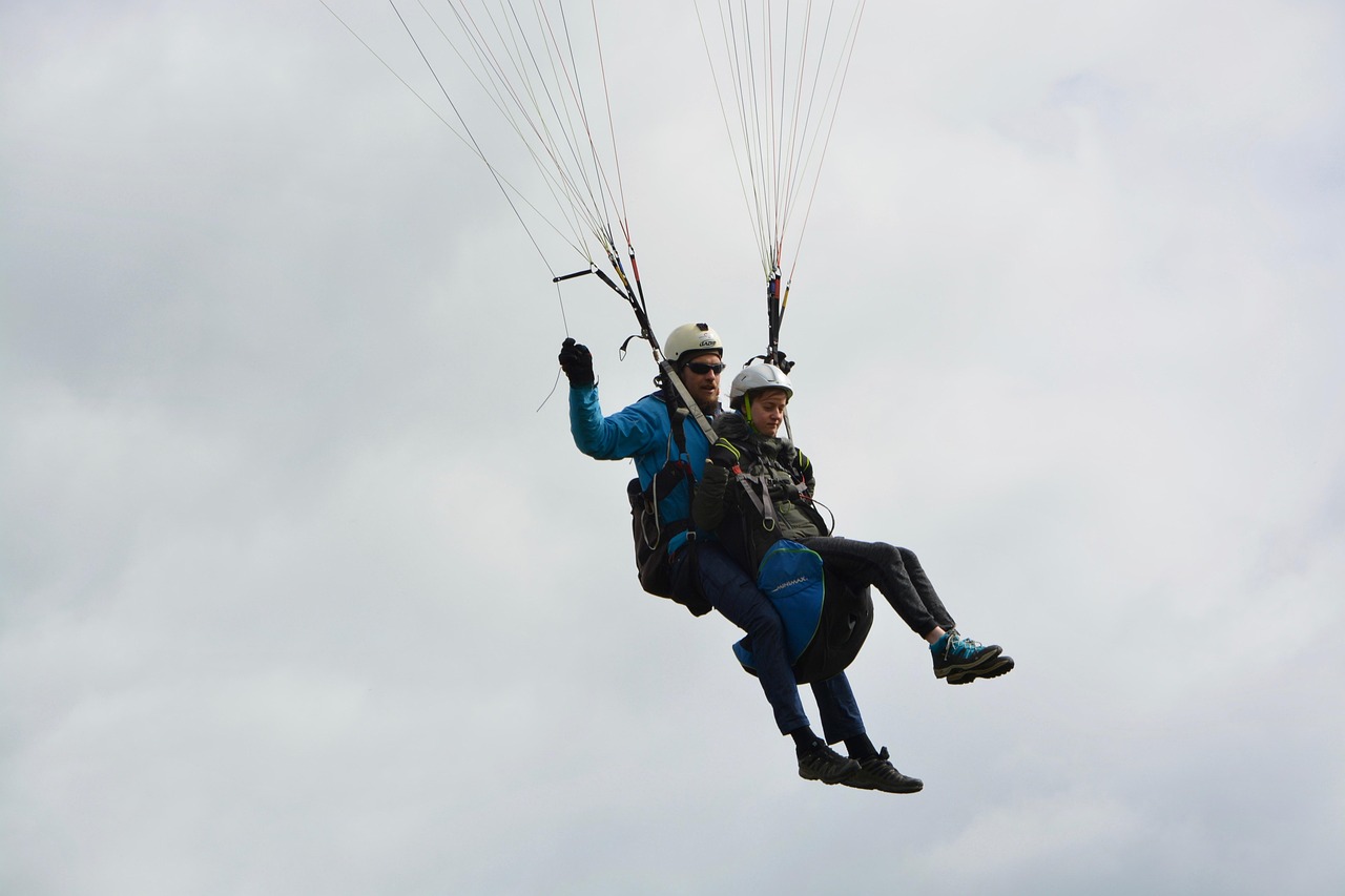 Paragliding Bi-Place - free online jigsaw puzzle photo