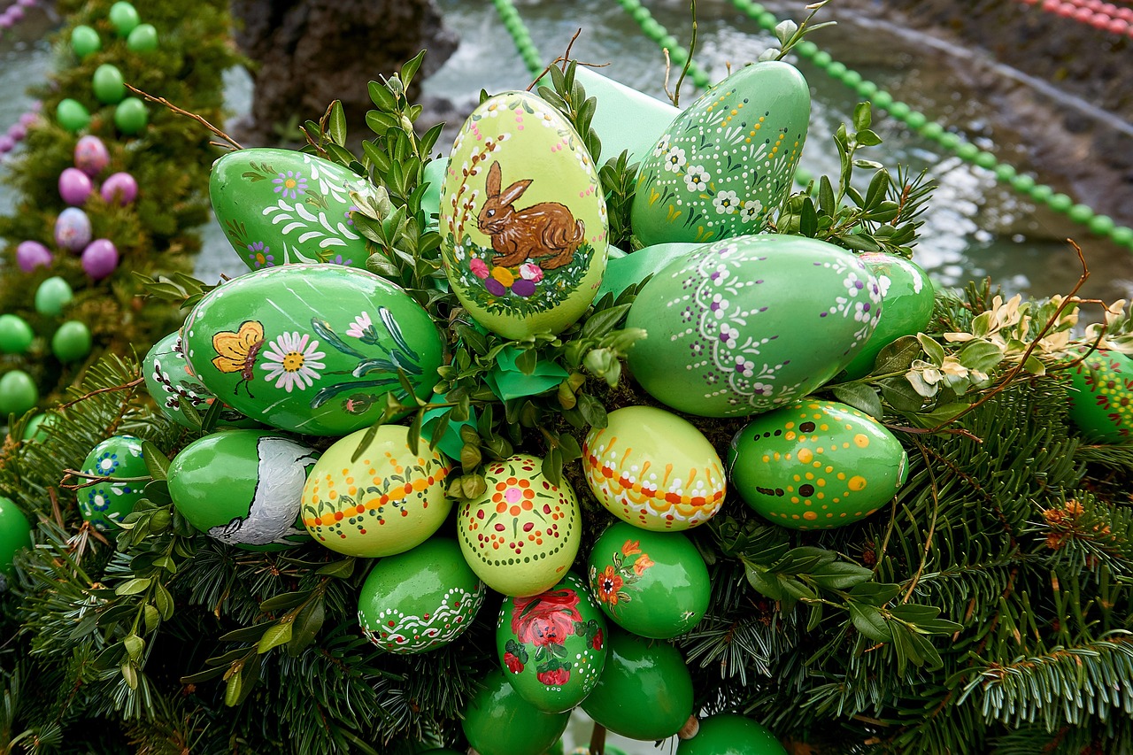 Easter Well - free online jigsaw puzzle photo