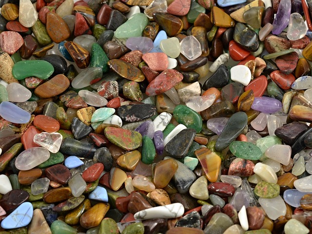 Steine, Mineralien, Edelstein