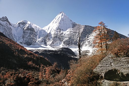 Free Mountain Snow photo and picture