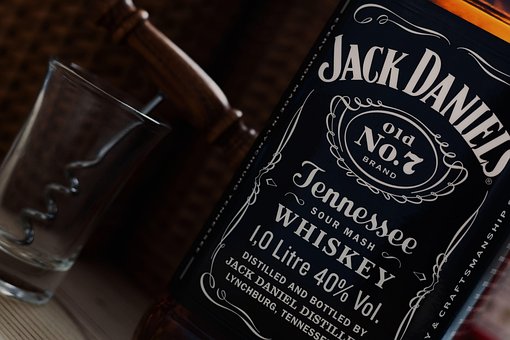 Piť, Drevo, Whisky, Alkohol, Sklo