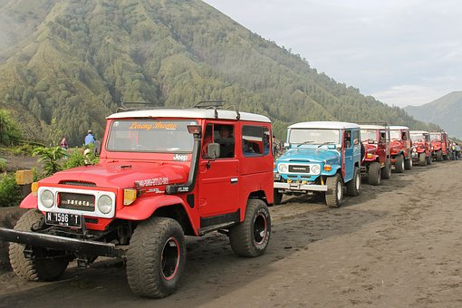 Free Jeep Ride photo and picture