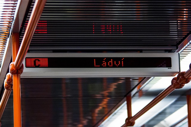 Metro-C-Station Ládví, Ládví, Metro C