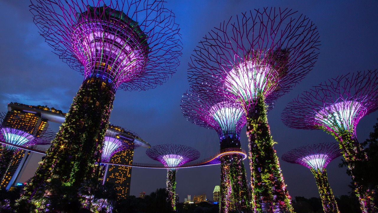 Garden By The Bay - free online jigsaw puzzle photo