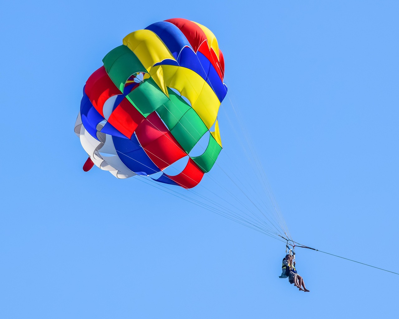 Parachute - free online jigsaw puzzle photo