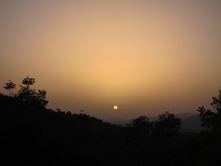Pôr Do Sol, Andaluzia, Espanha, Confusão