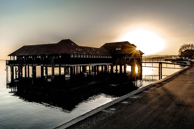 Free Waters Dawn photo and picture