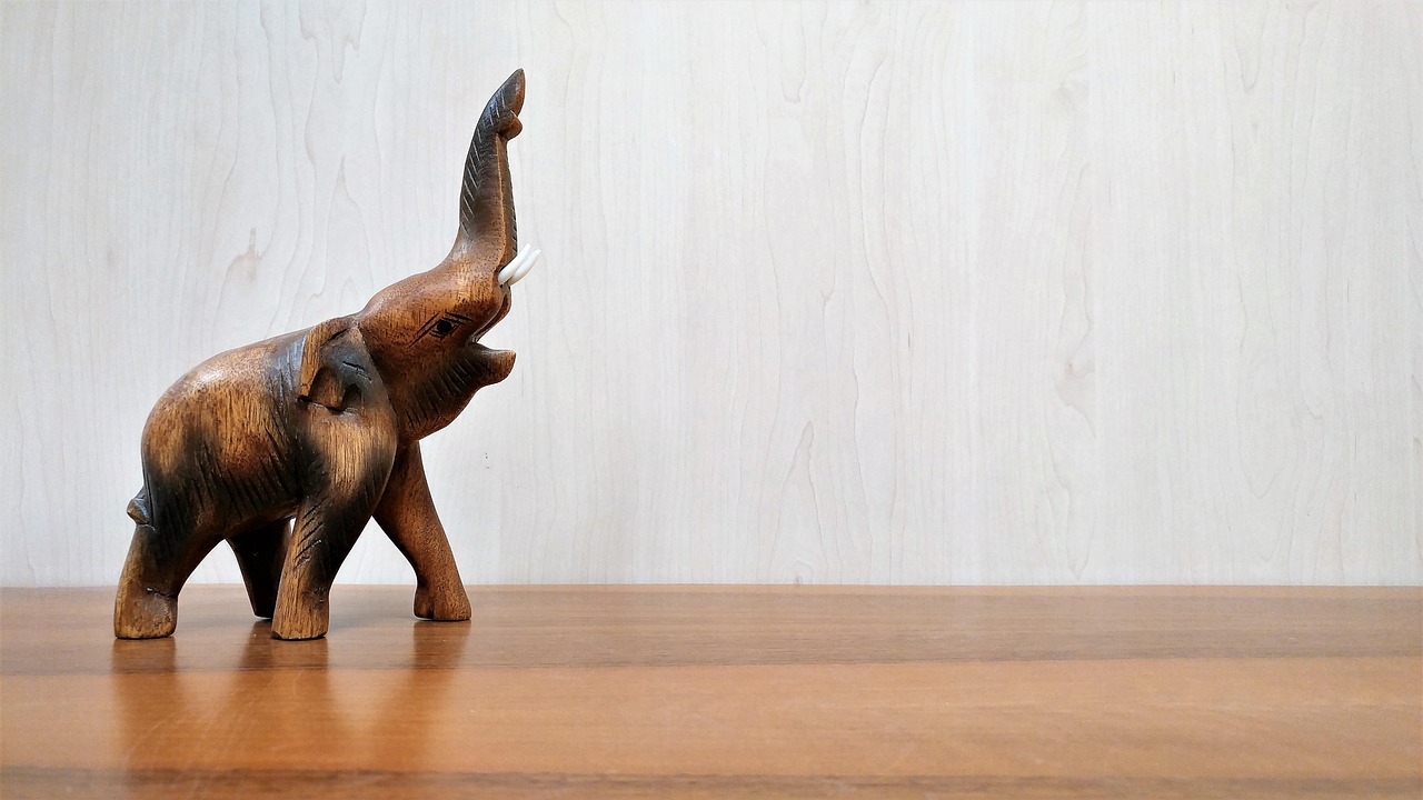 Elephant - free online jigsaw puzzle photo