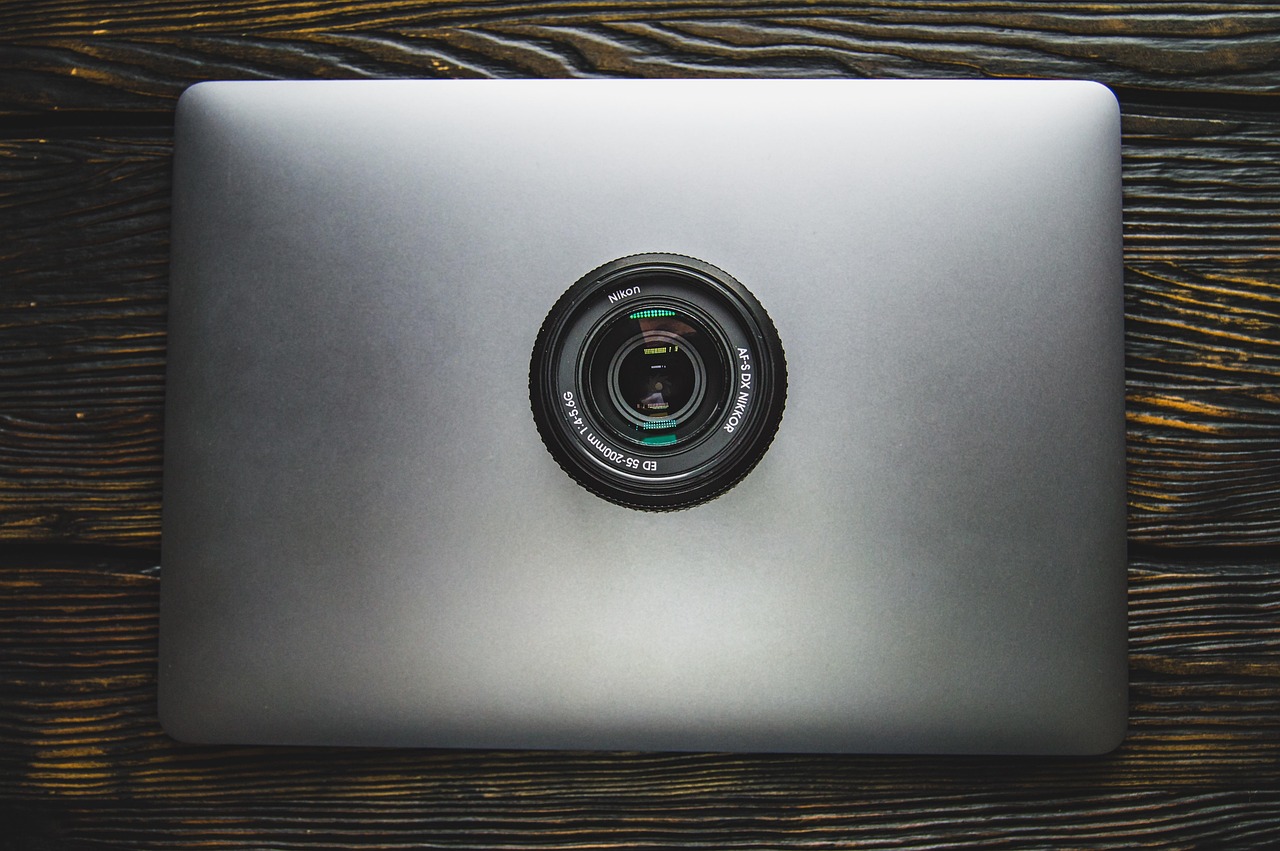 Free Desktop Reflection photo and picture