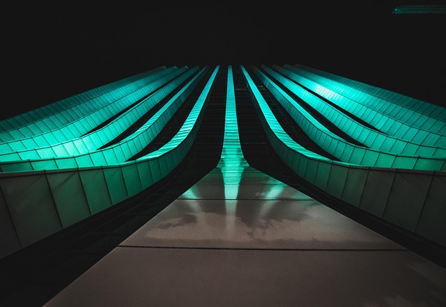 Free Modern Art photo and picture
