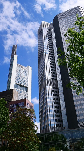 Free Skyscraper Architecture photo and picture