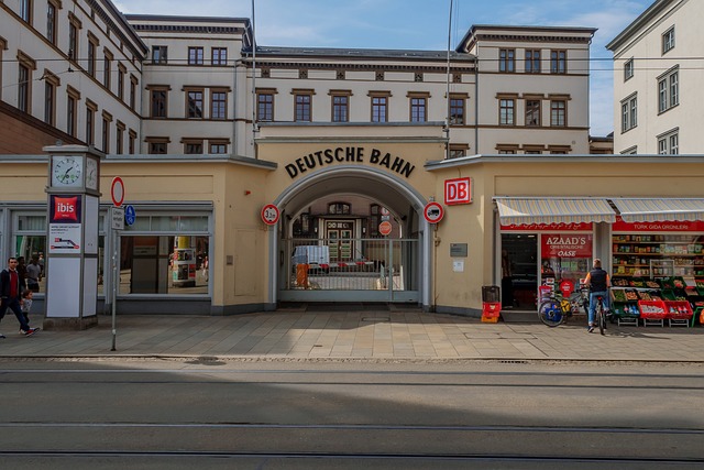 Free Road Architecture photo and picture