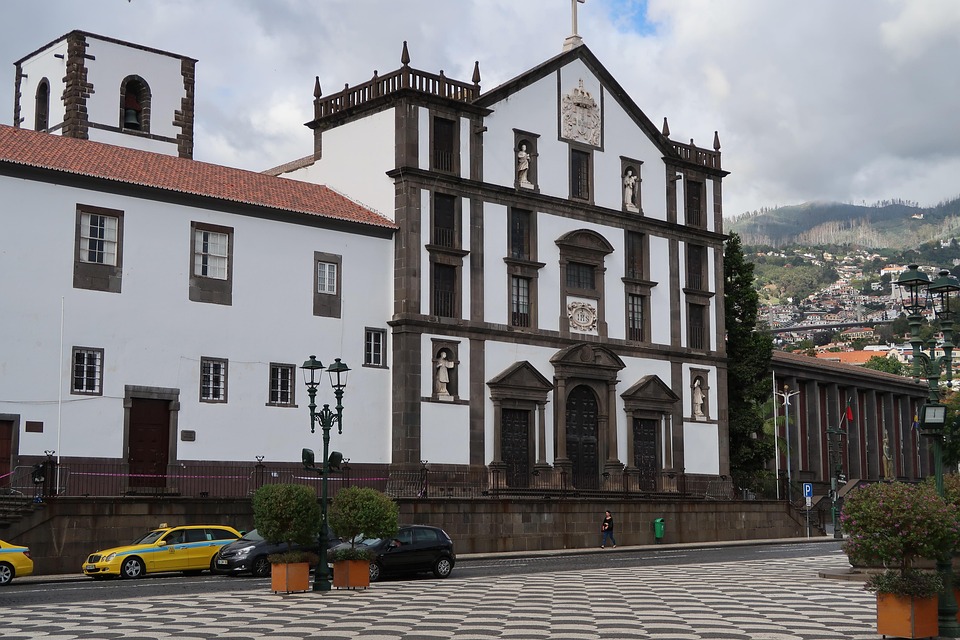 Hiking Madeira’s Levadas: Tips for the Adventurous Traveler