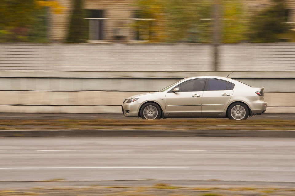 820 Gambar Mobil Sport Blur HD Terbaru