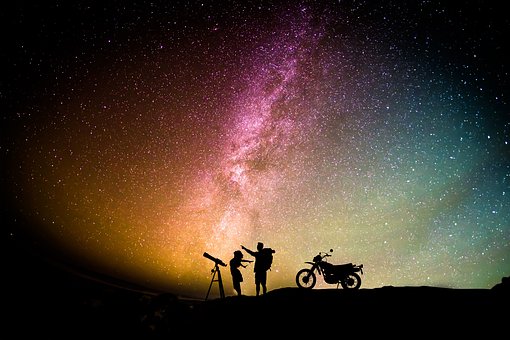 Free Skywatch Couple illustration and picture