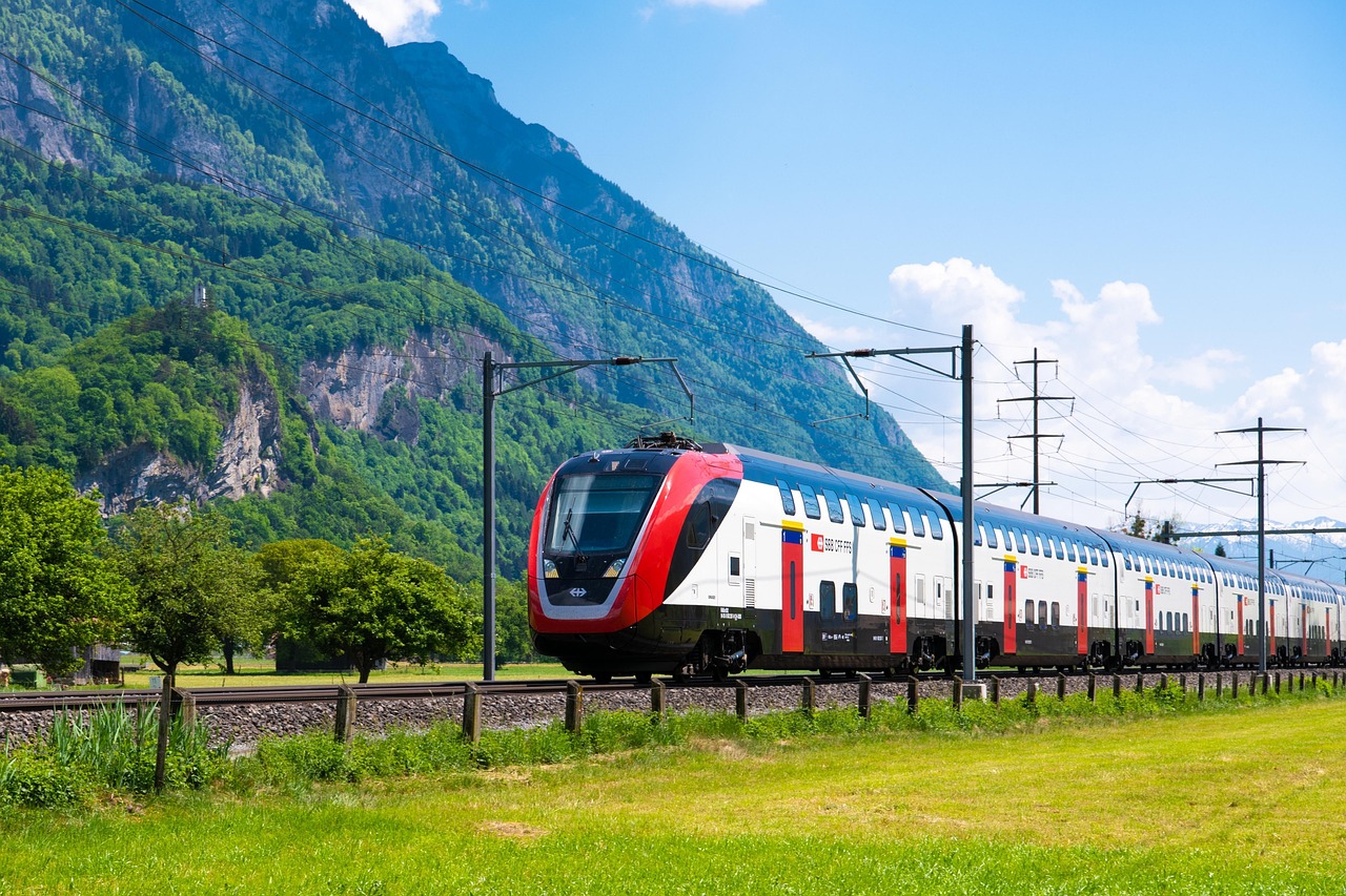 5 000 Kostenlose Bahn Sbb Und Sbb Bilder Pixabay 5 000 Kostenlose Bahn Sbb Und Sbb Bilder Pixabay