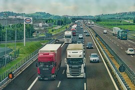 Autobahn, Straßenverkehr, Lkw