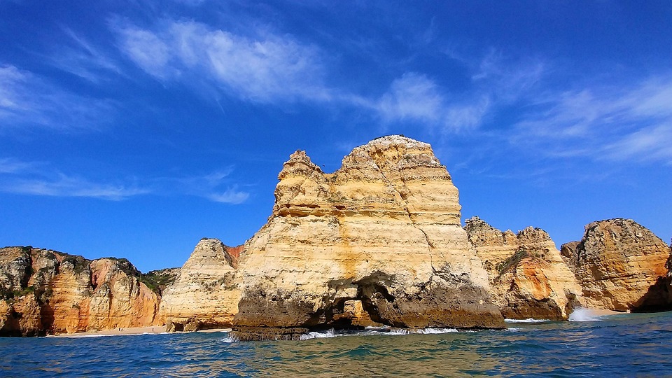 Sun, Sea, and Serenity: The Best Itinerary for a Relaxing Madeira Retreat