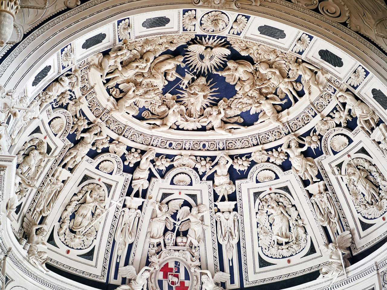 Trier - free online jigsaw puzzle photo