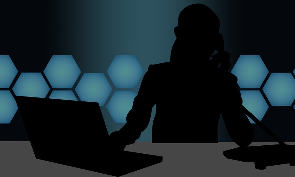 Businesswoman Computer Laptop - Free image on Pixabay