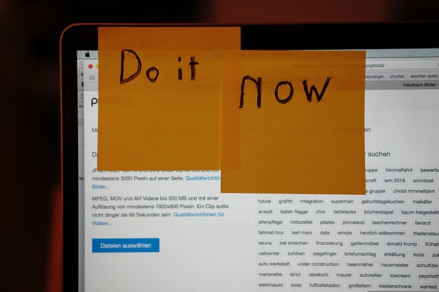 Free Laptop Reminders photo and picture