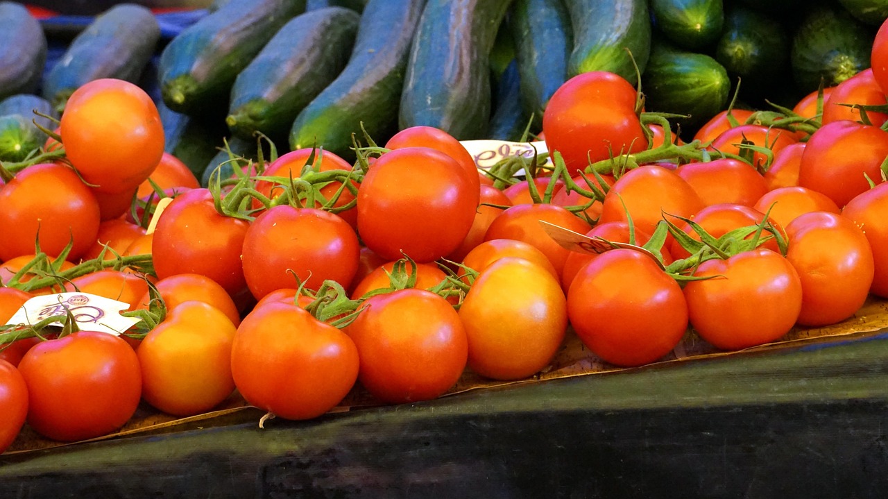 Tomatoes - free online jigsaw puzzle photo