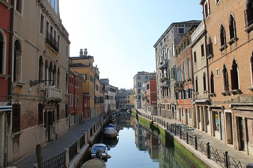 Free Venice Channel photo and picture