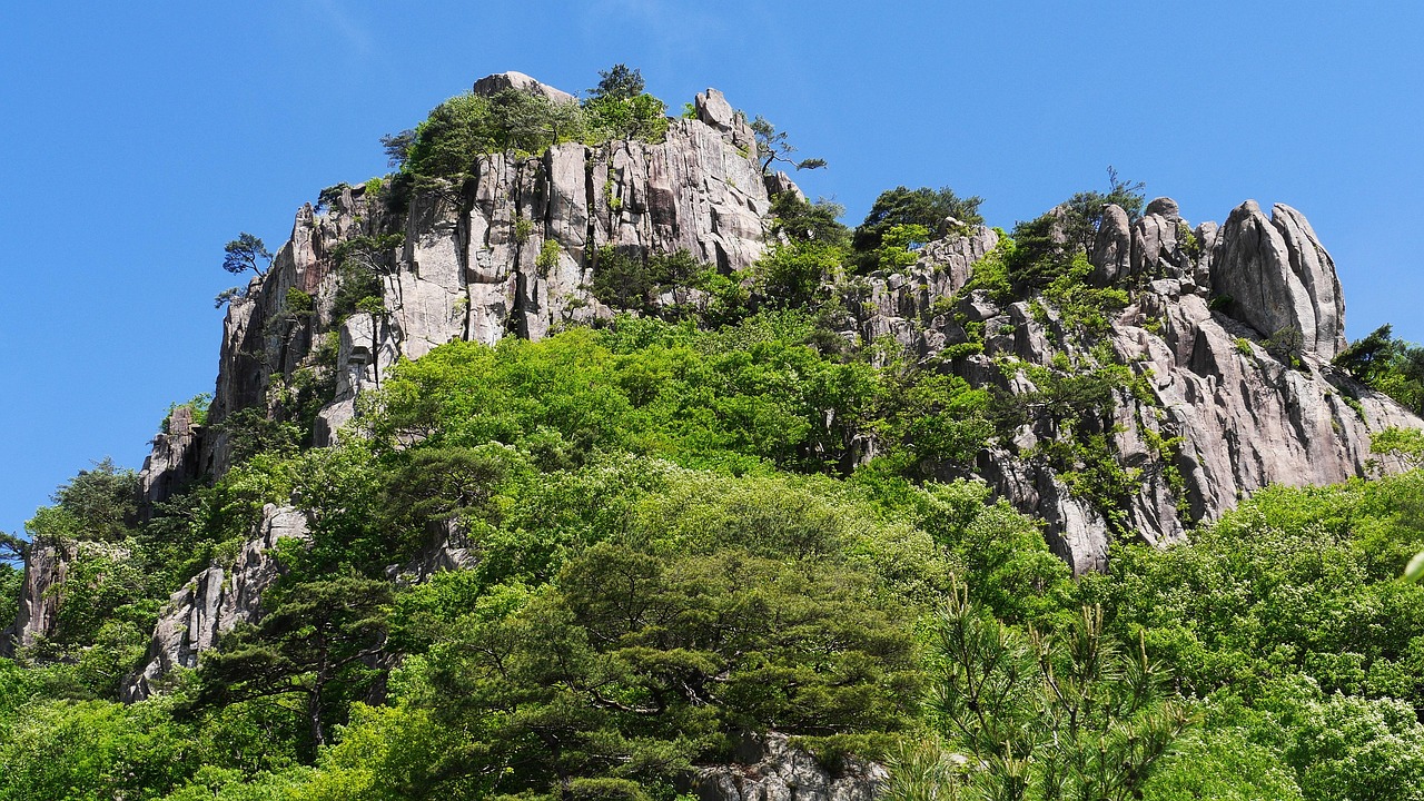 Daedunsan - free online jigsaw puzzle photo