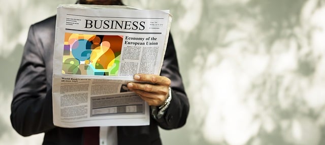 Free businessman newspaper read illustration