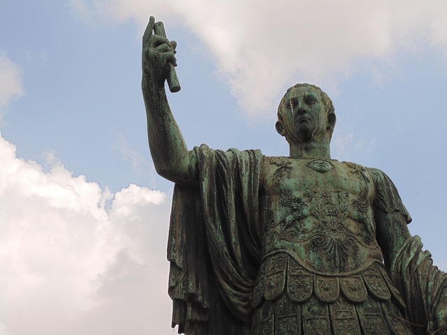 Free Statue Ancient photo and picture